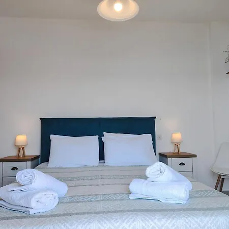 Clios House With Magnificent Views Of The Sea Daire Kalami (Corfu)